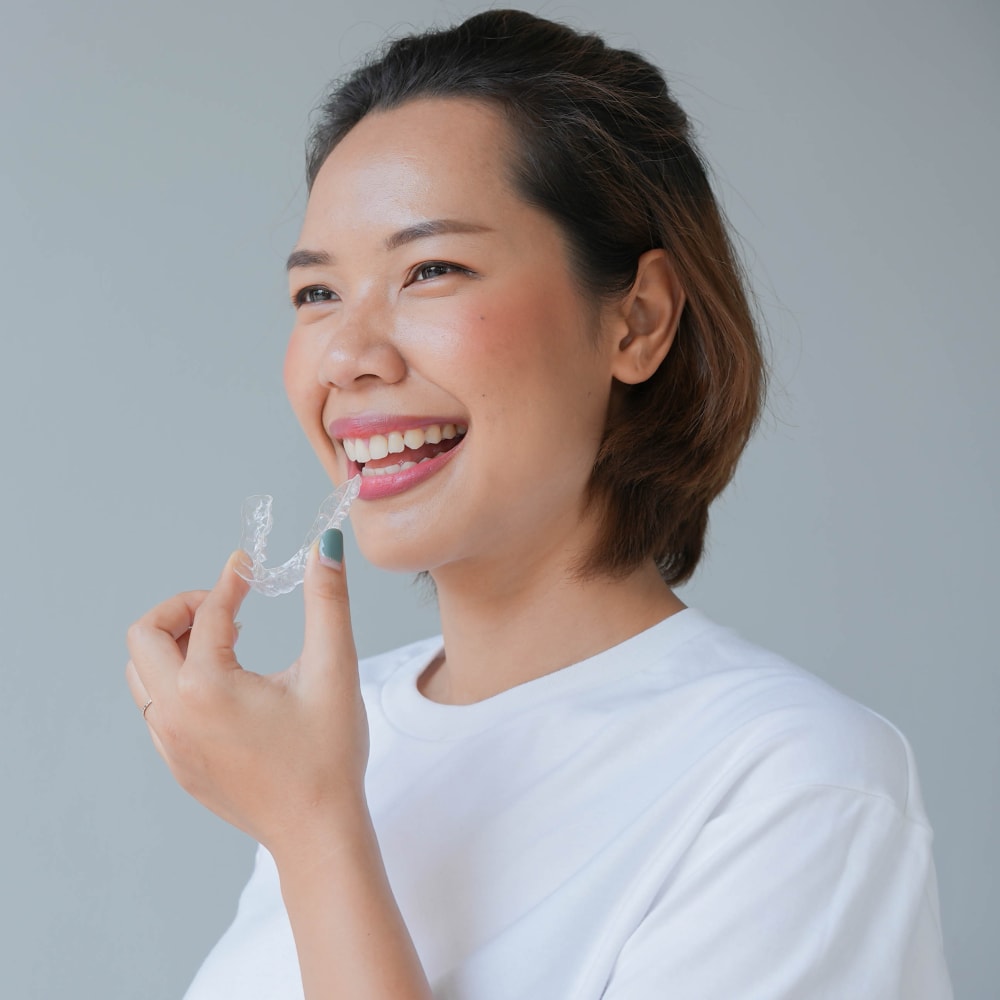 Invisalign for Adults at Leone & Vaughn Orthodontics